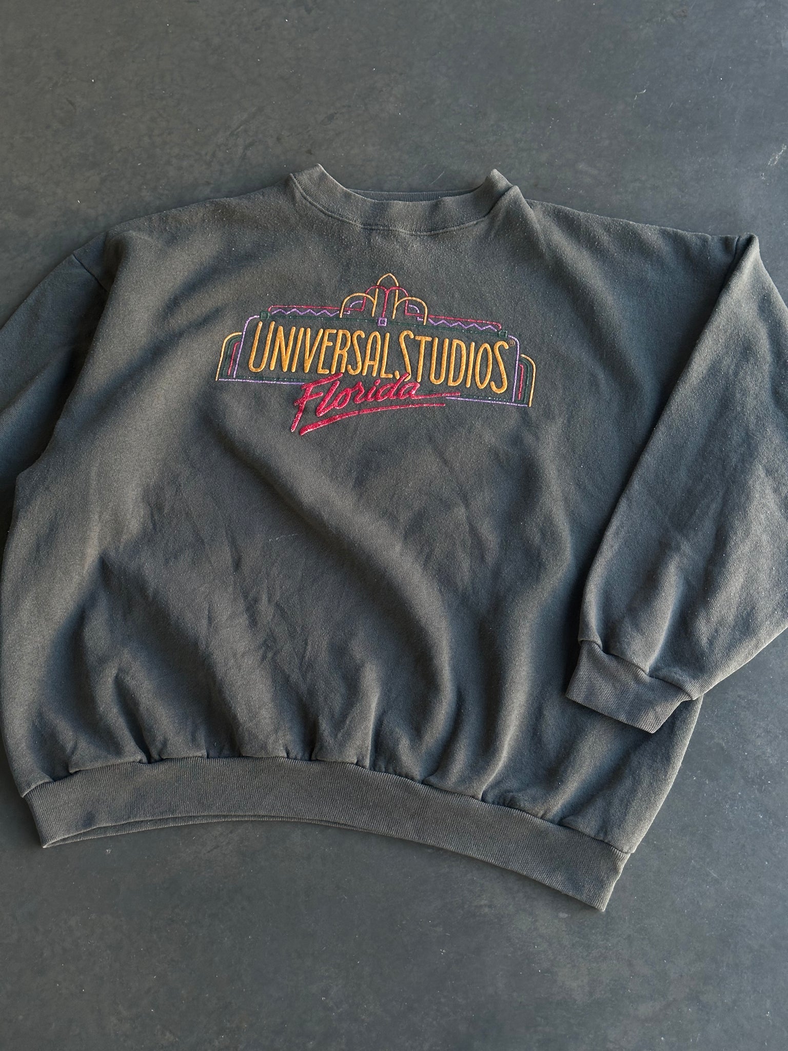 Vintage Universal Studios Sweater L