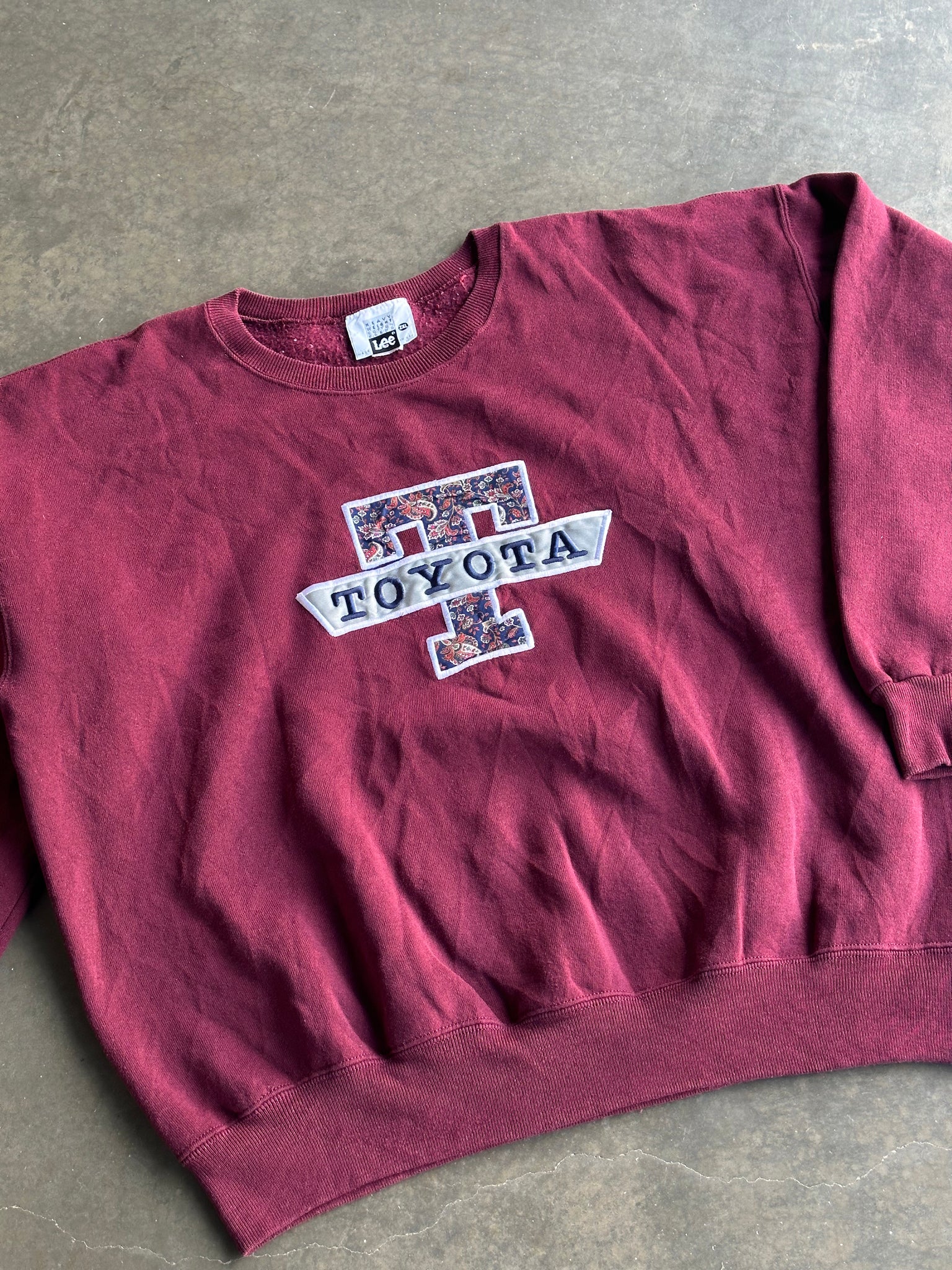 Vintage Toyota Sweater L