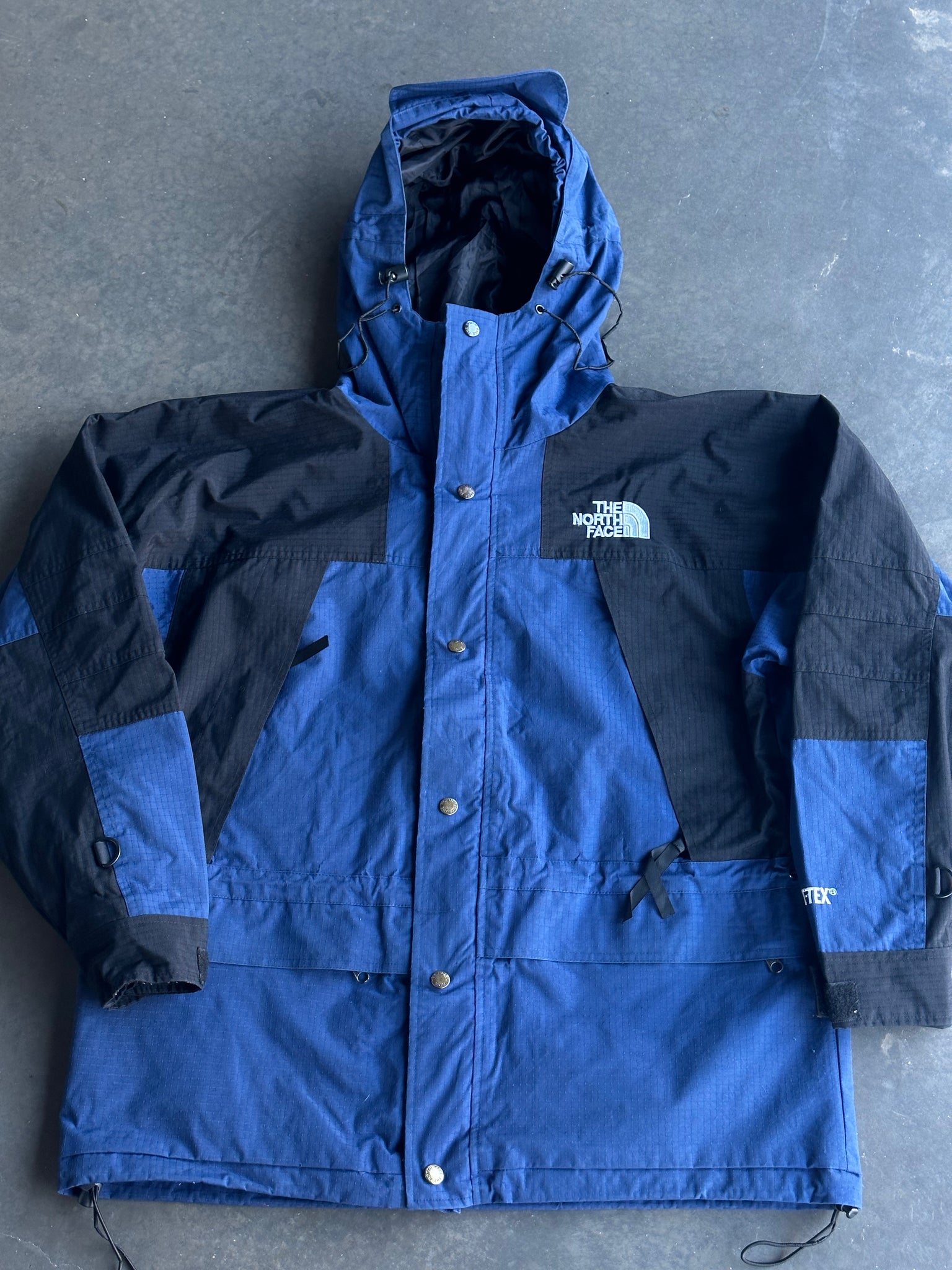 Vintage The North Face Windbreaker L