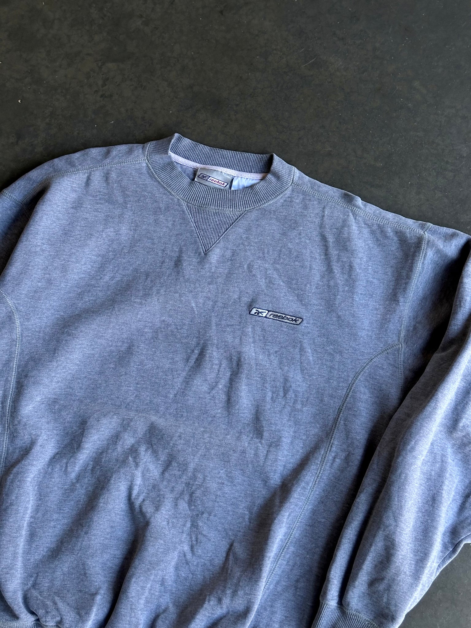 Vintage Reebok Sweater L