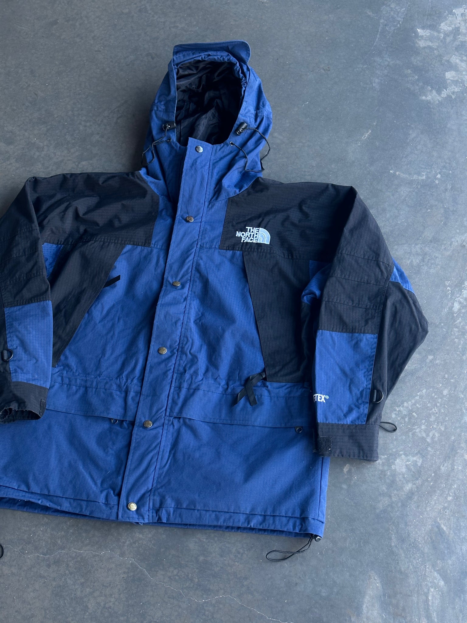 Vintage The North Face Windbreaker L