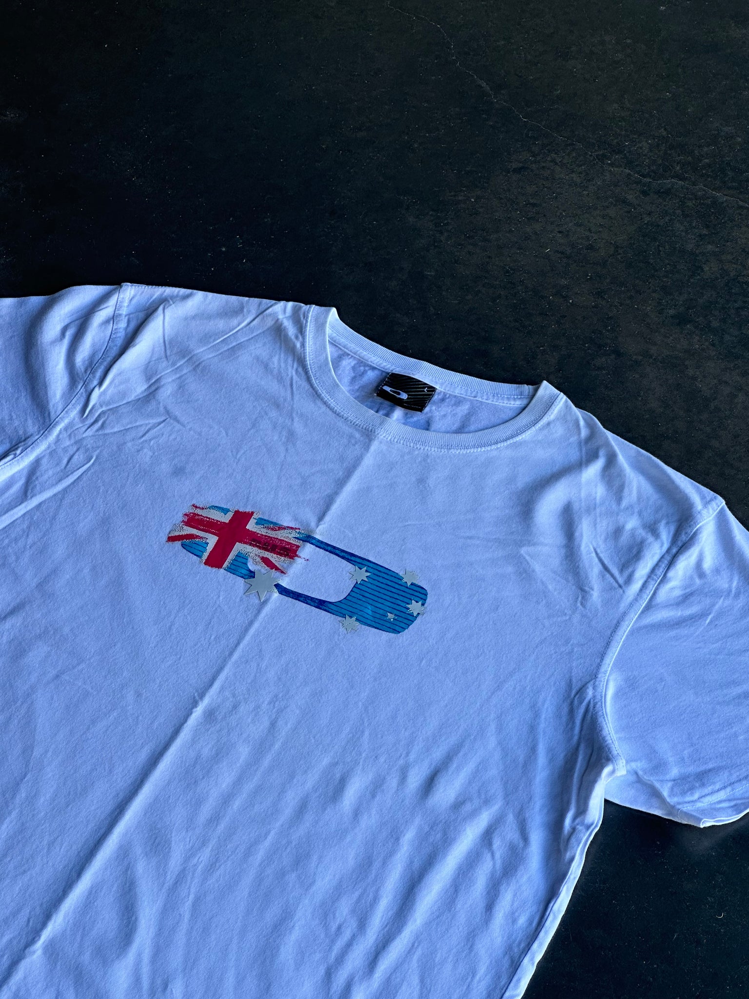 Oakley Australia Tee L