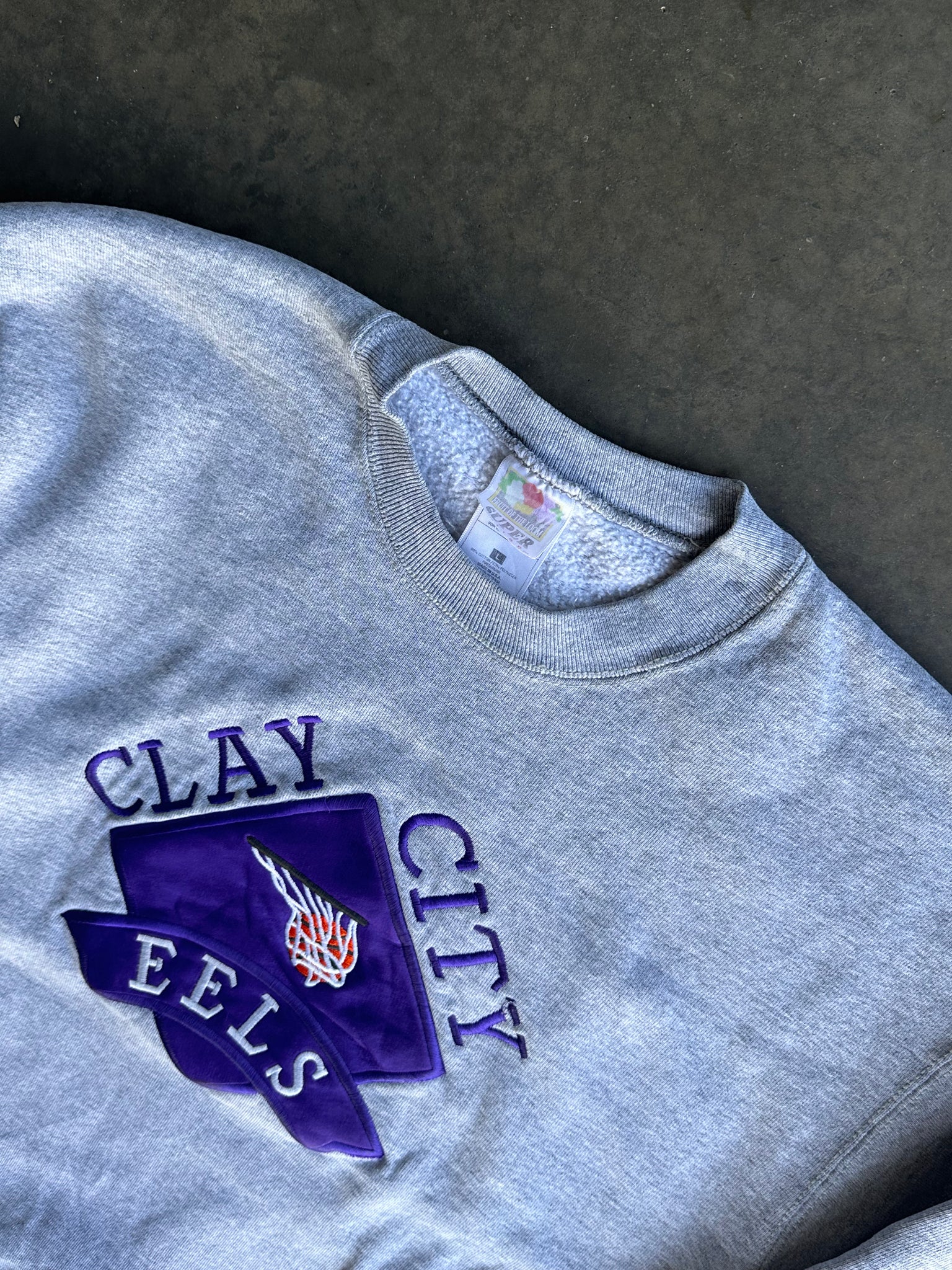 Vintage Clay City Eels Sweater L