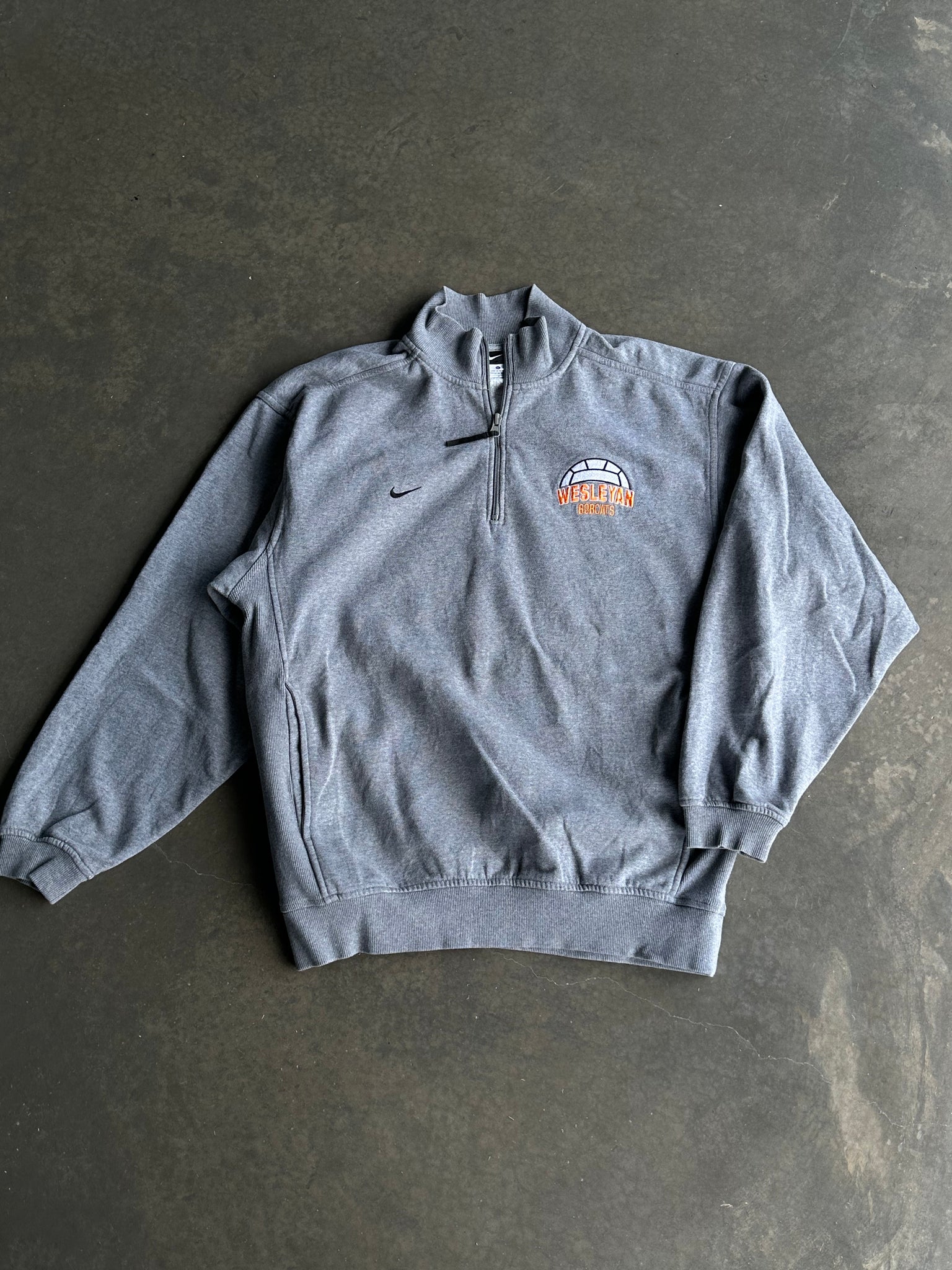 Vintage Nike Wesleyan Bobcats Sweater L