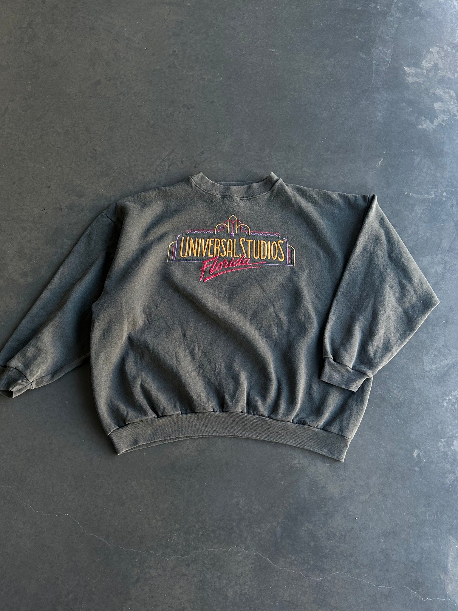 Vintage Universal Studios Sweater L