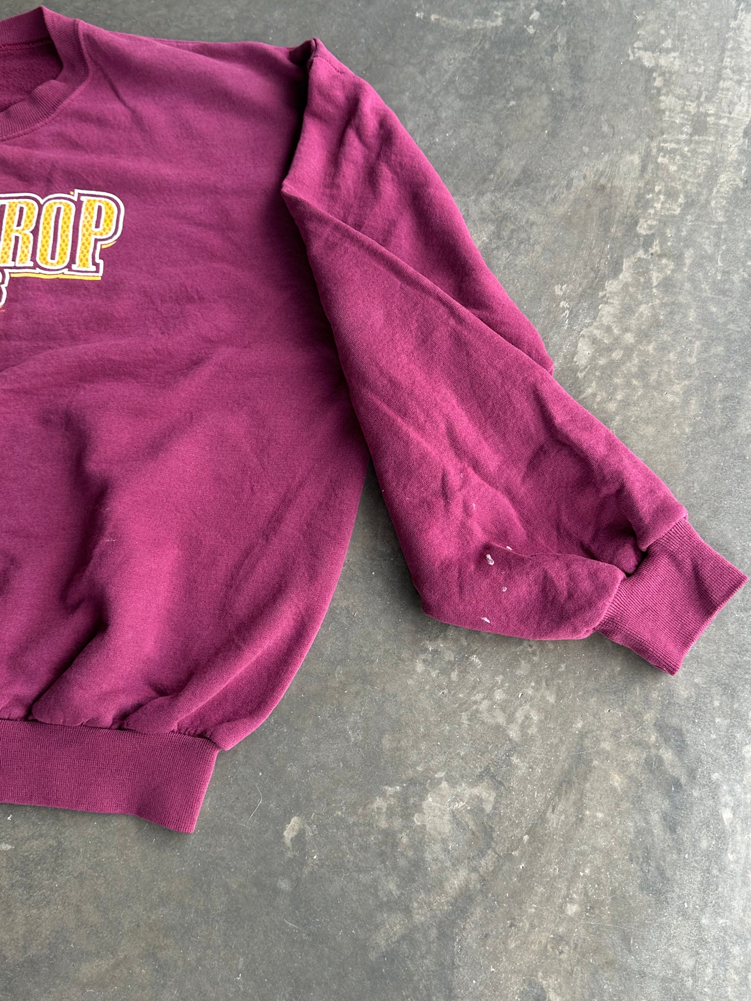 Vintage Winthrop Eagles Sweater L