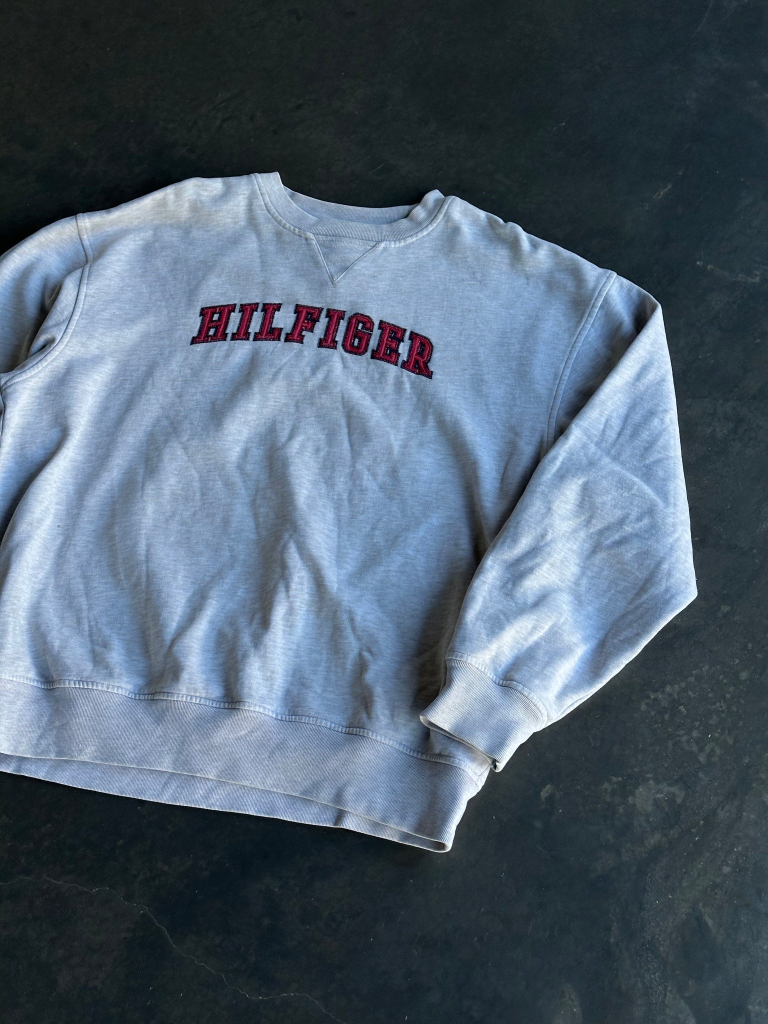 Vintage Tommy Hilfiger Sweater L