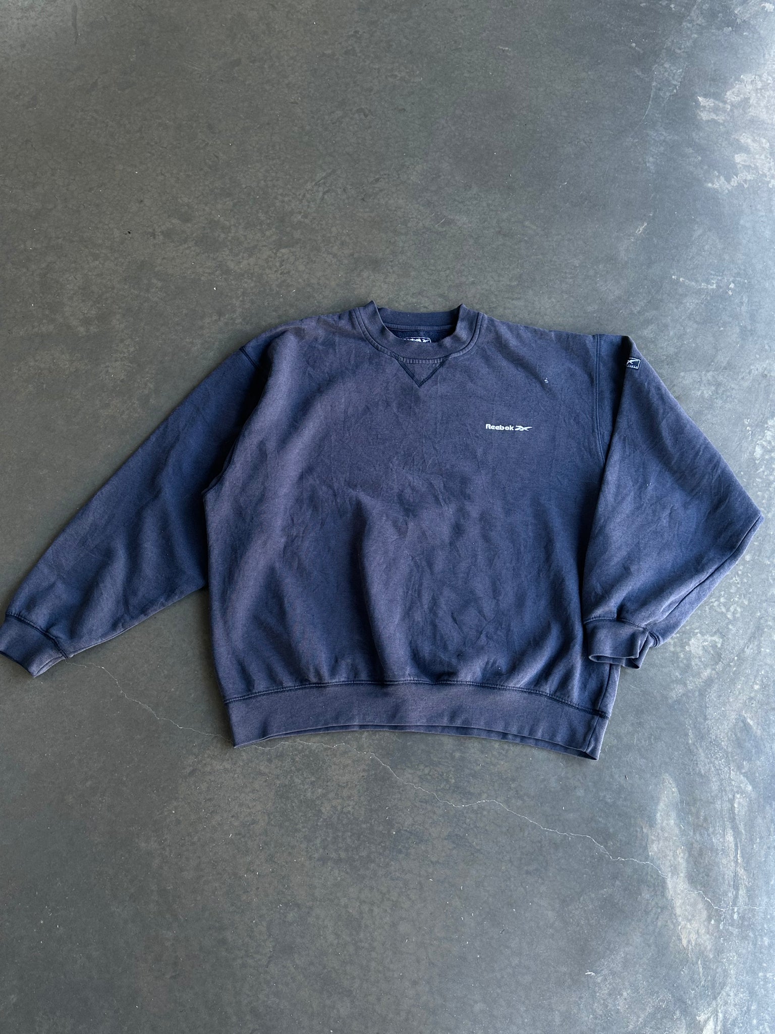 Vintage Reebok Sweater L