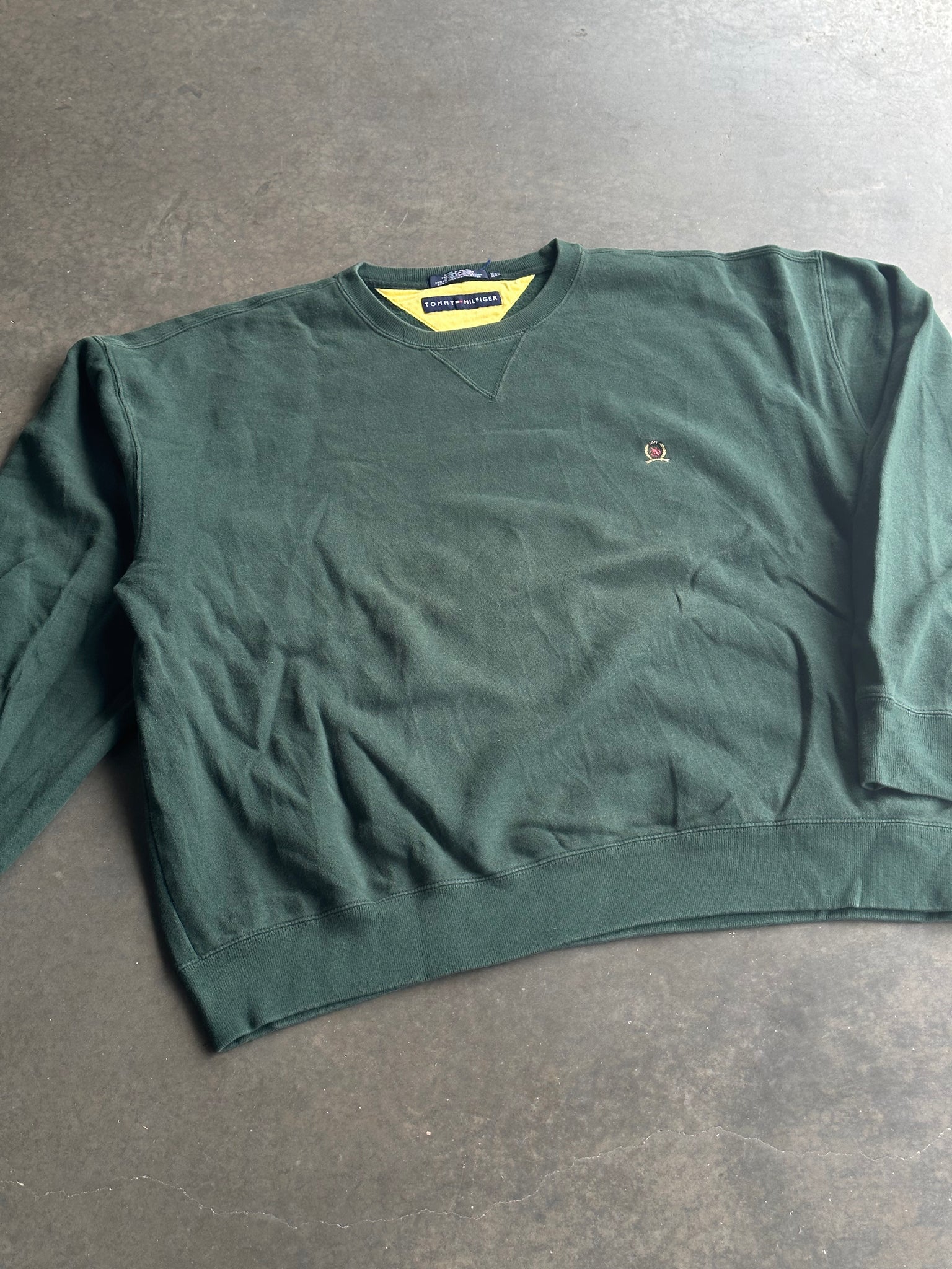 Vintage Tommy Hilfiger Sweater XL