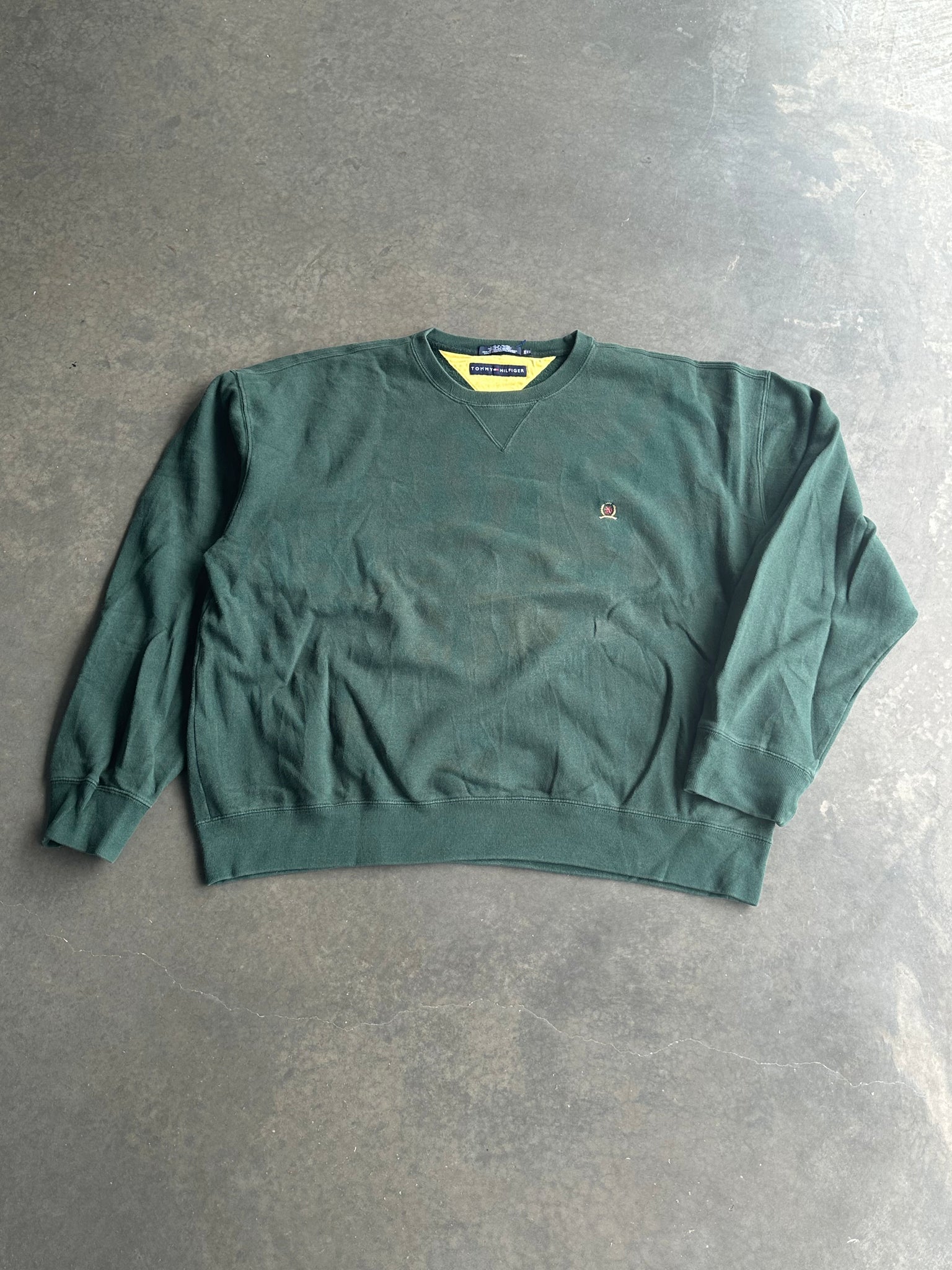 Vintage Tommy Hilfiger Sweater XL