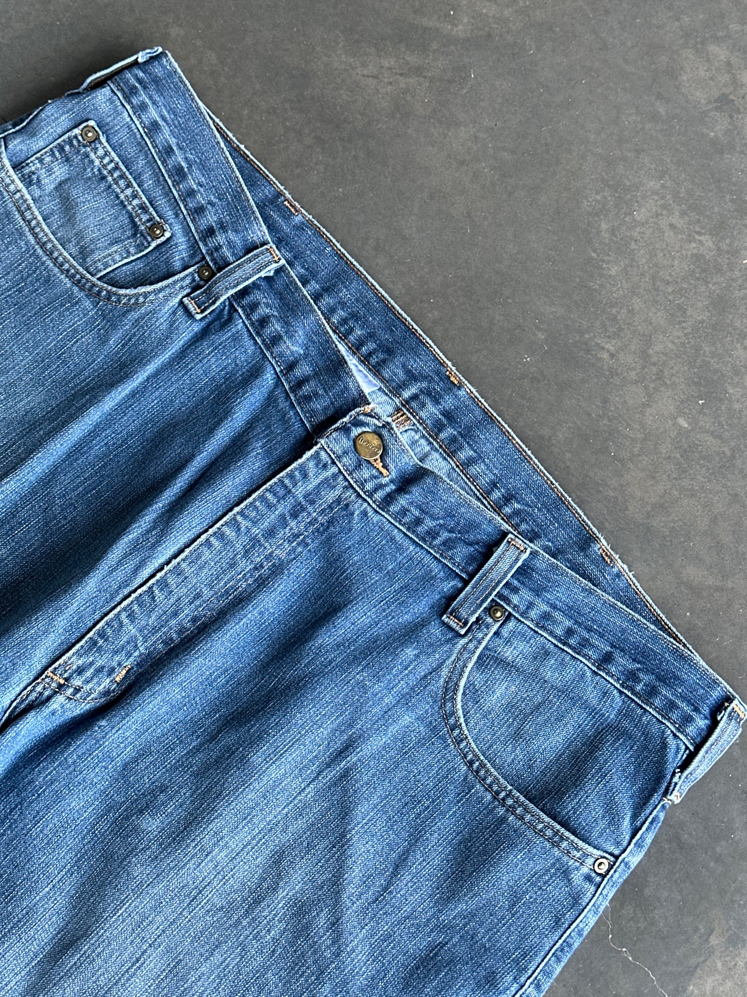 Vintage Carhartt Jeans 42X32