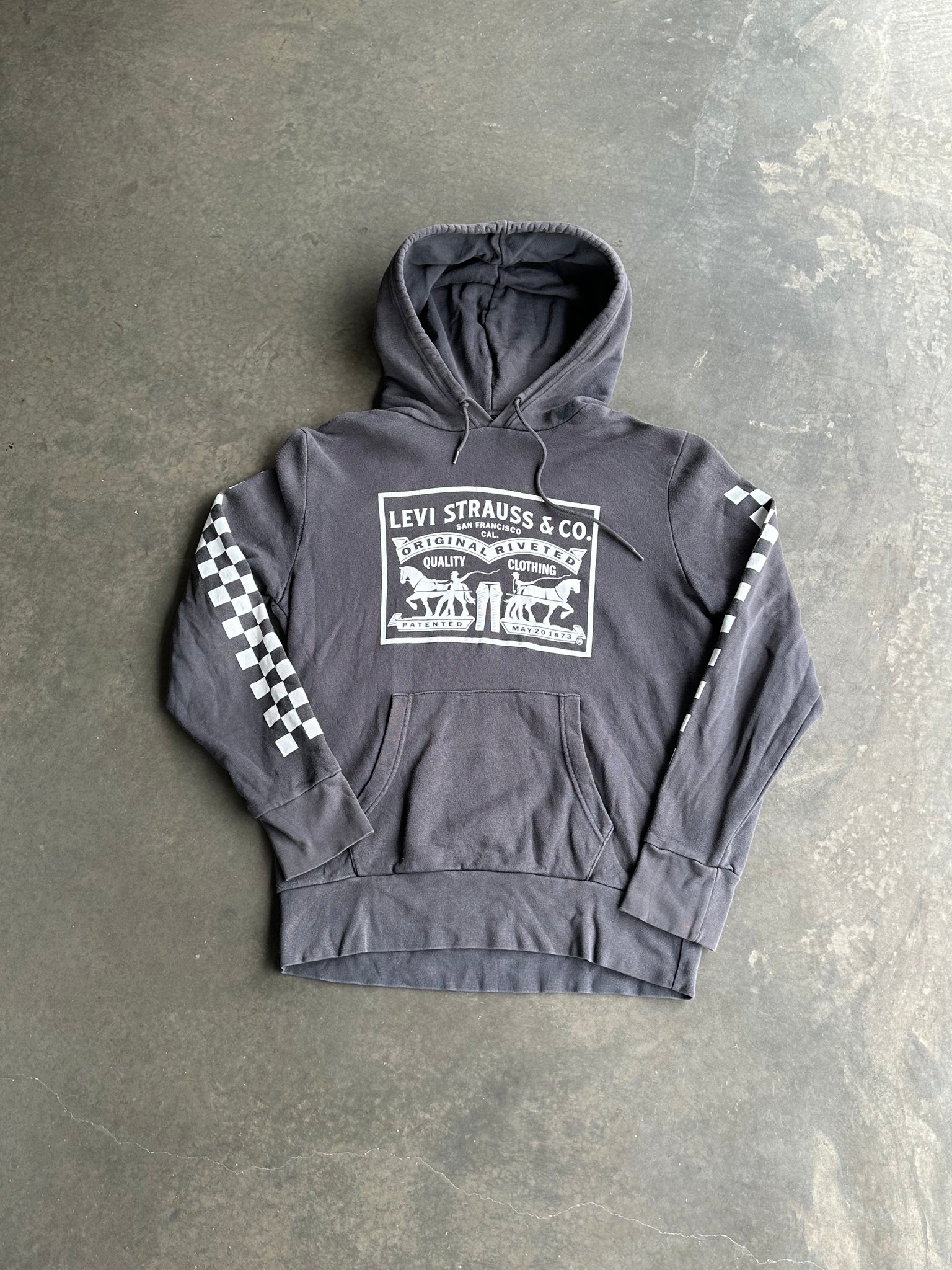 Vintage Levis Hoodie M