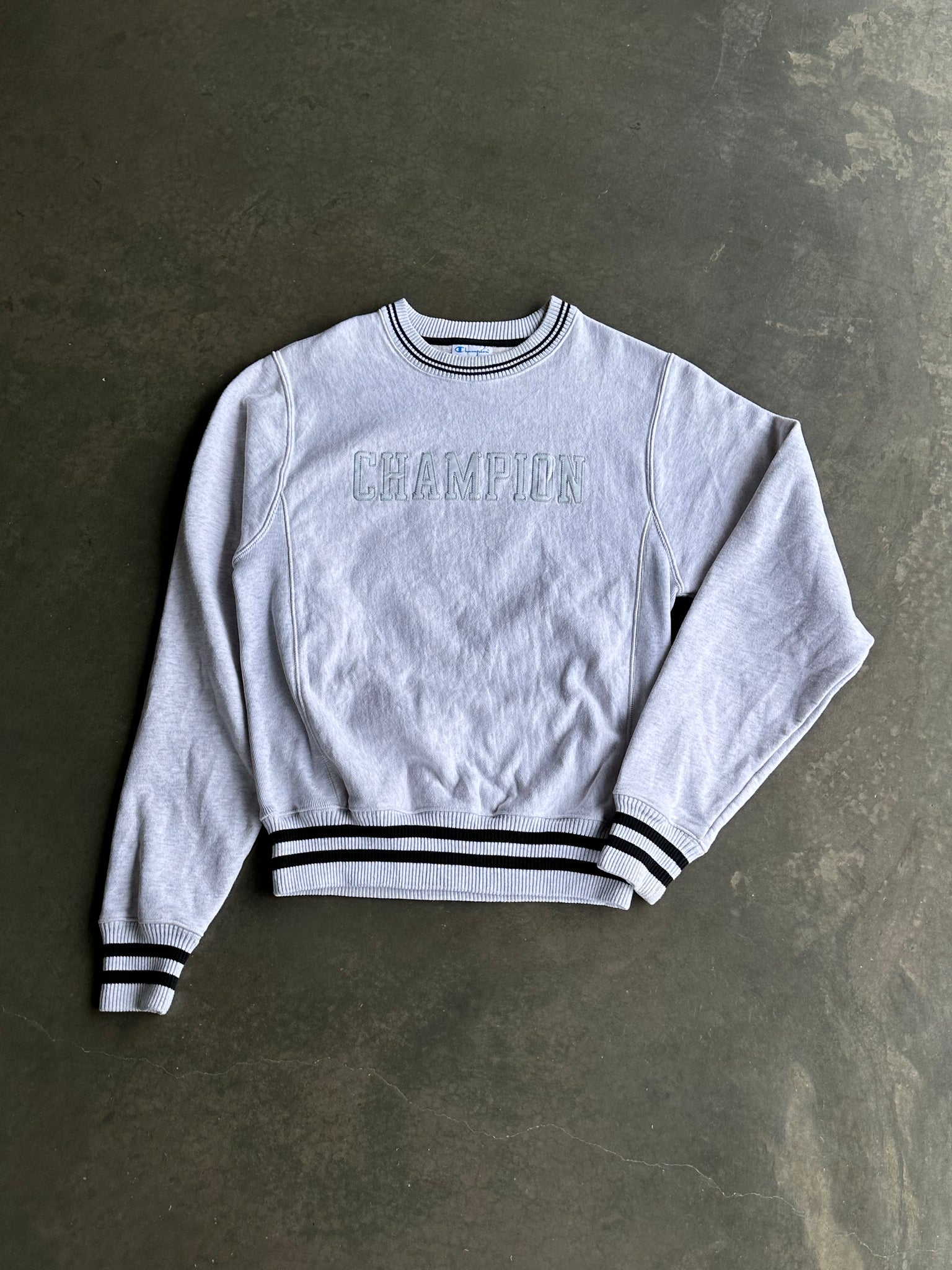 VIntage Champion Sweater M