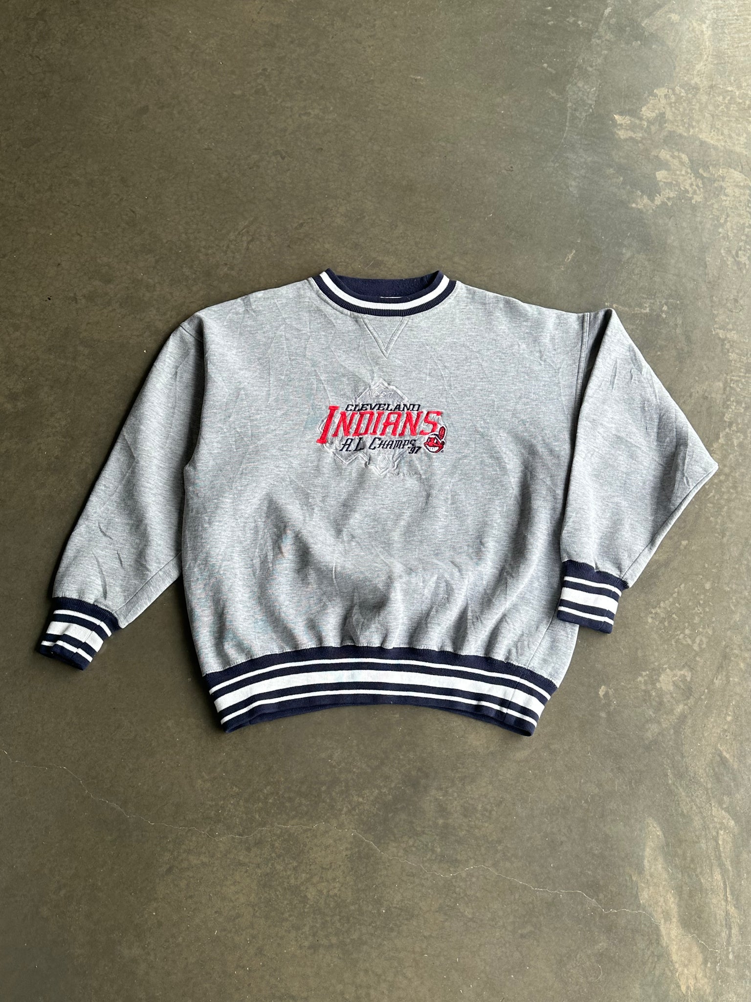 Vintage Cleveland Indians Sweater L