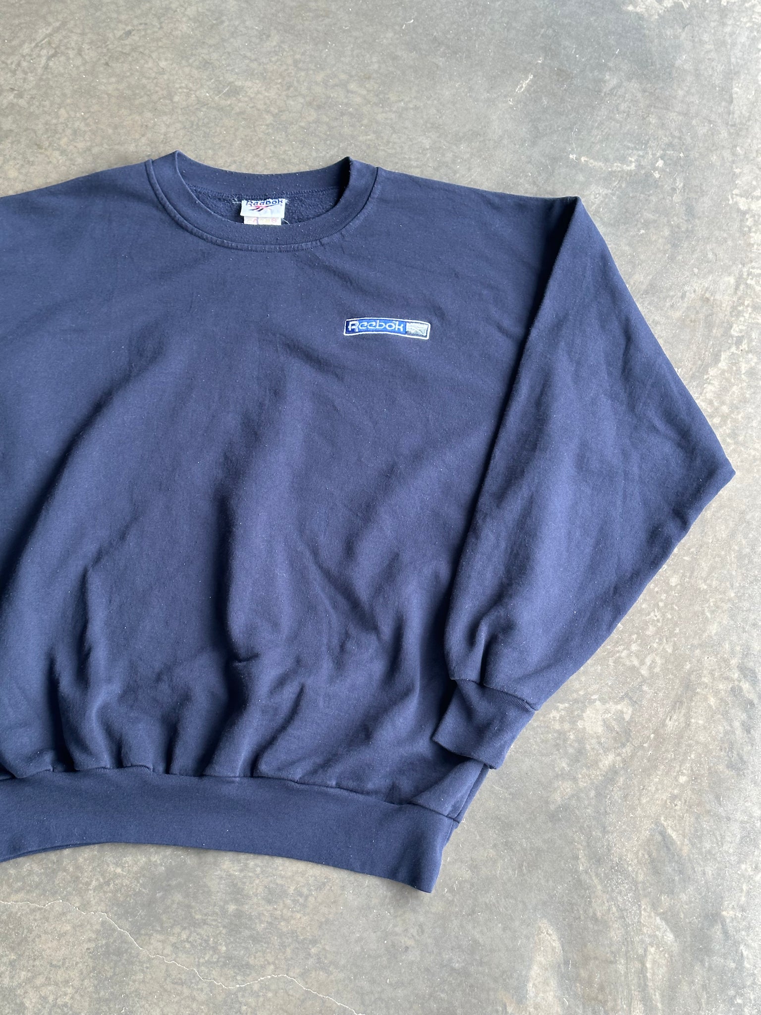 Vintage Reebok Sweater L