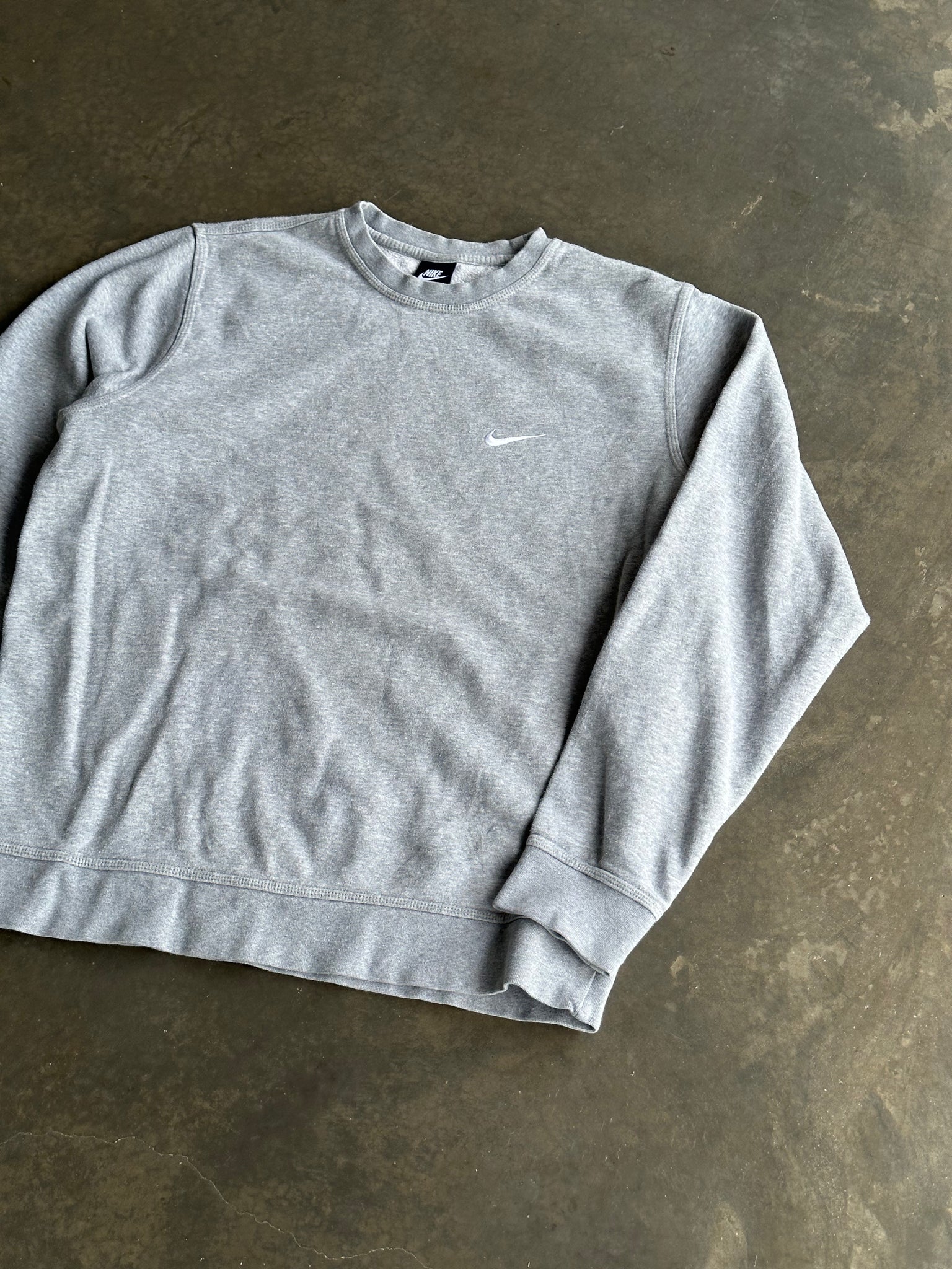 Vintage Nike Sweater L