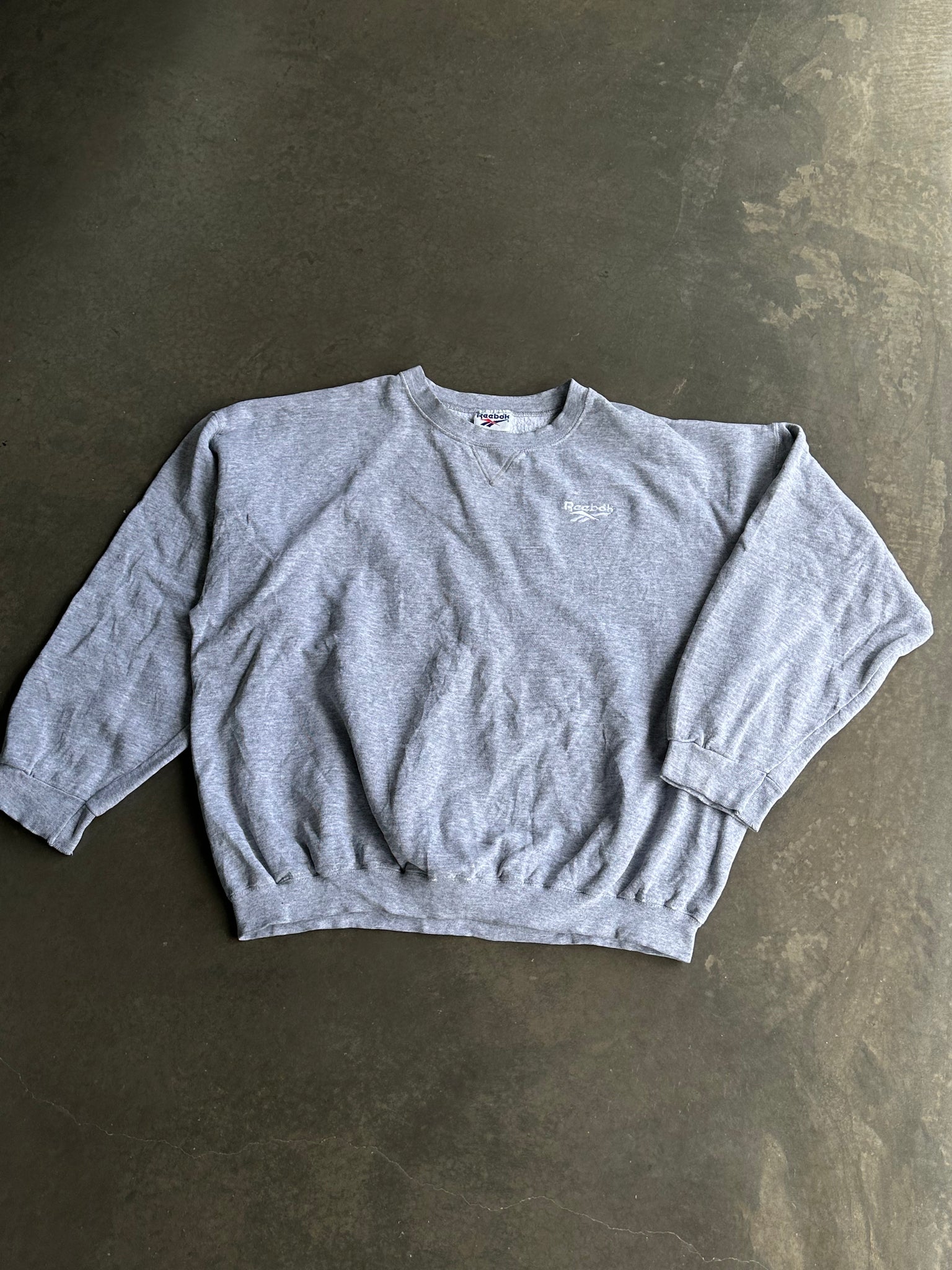 Vintage Reebok Sweater L