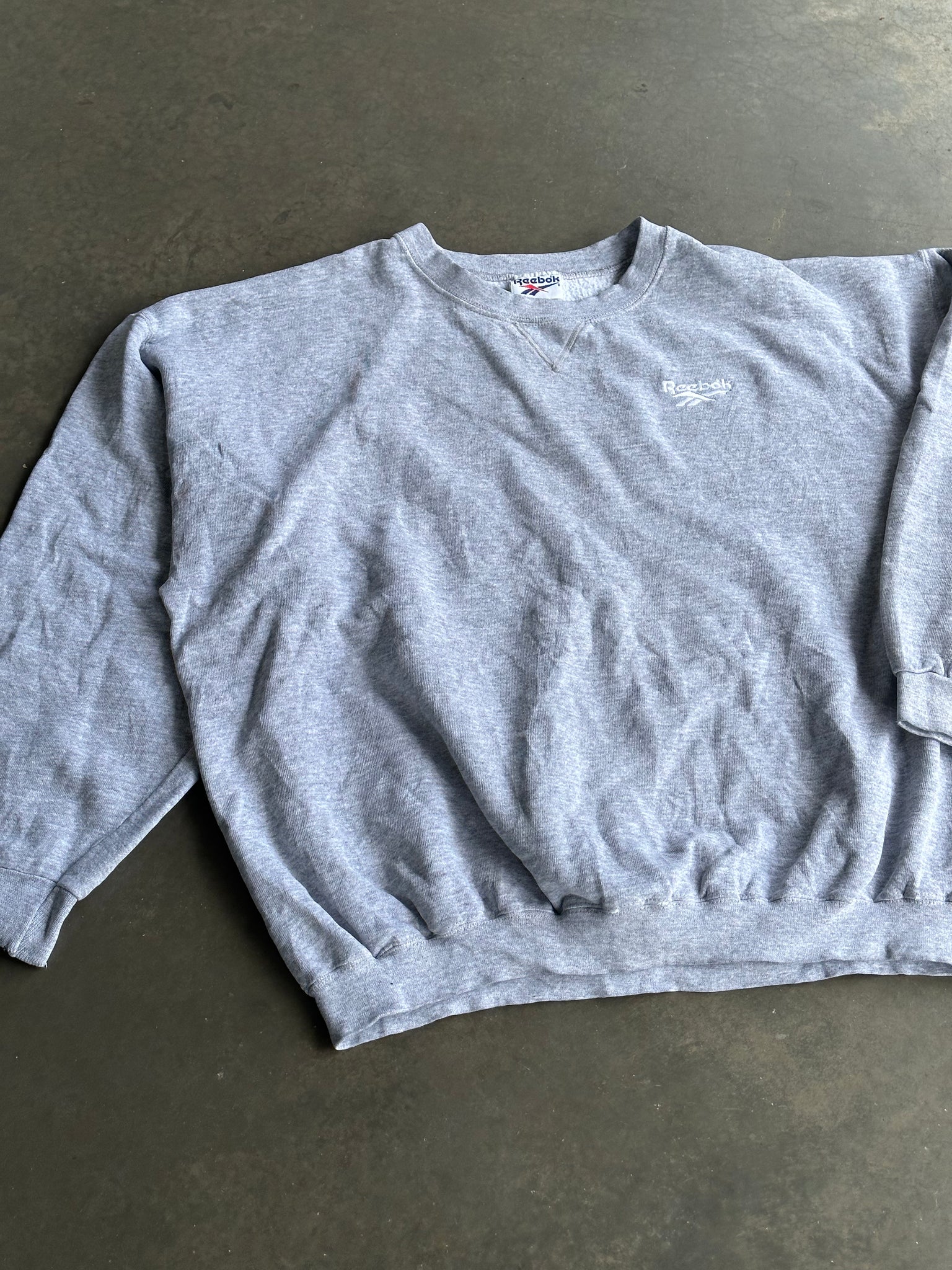 Vintage Reebok Sweater L