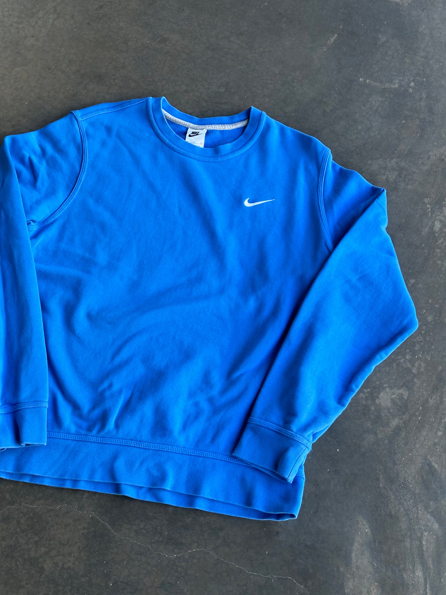 Vintage Nike Sweater L