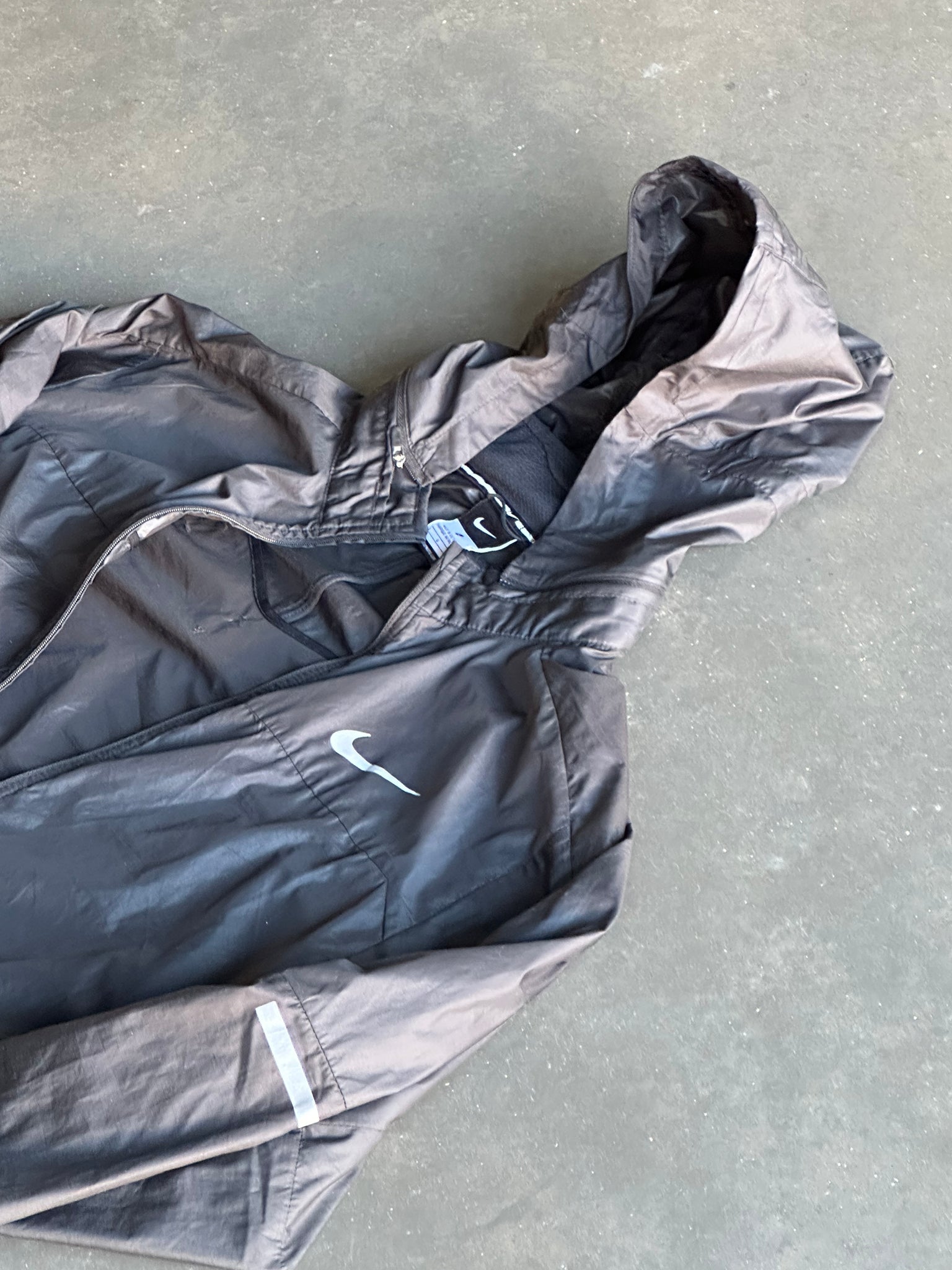 Nike Running Windbreaker L