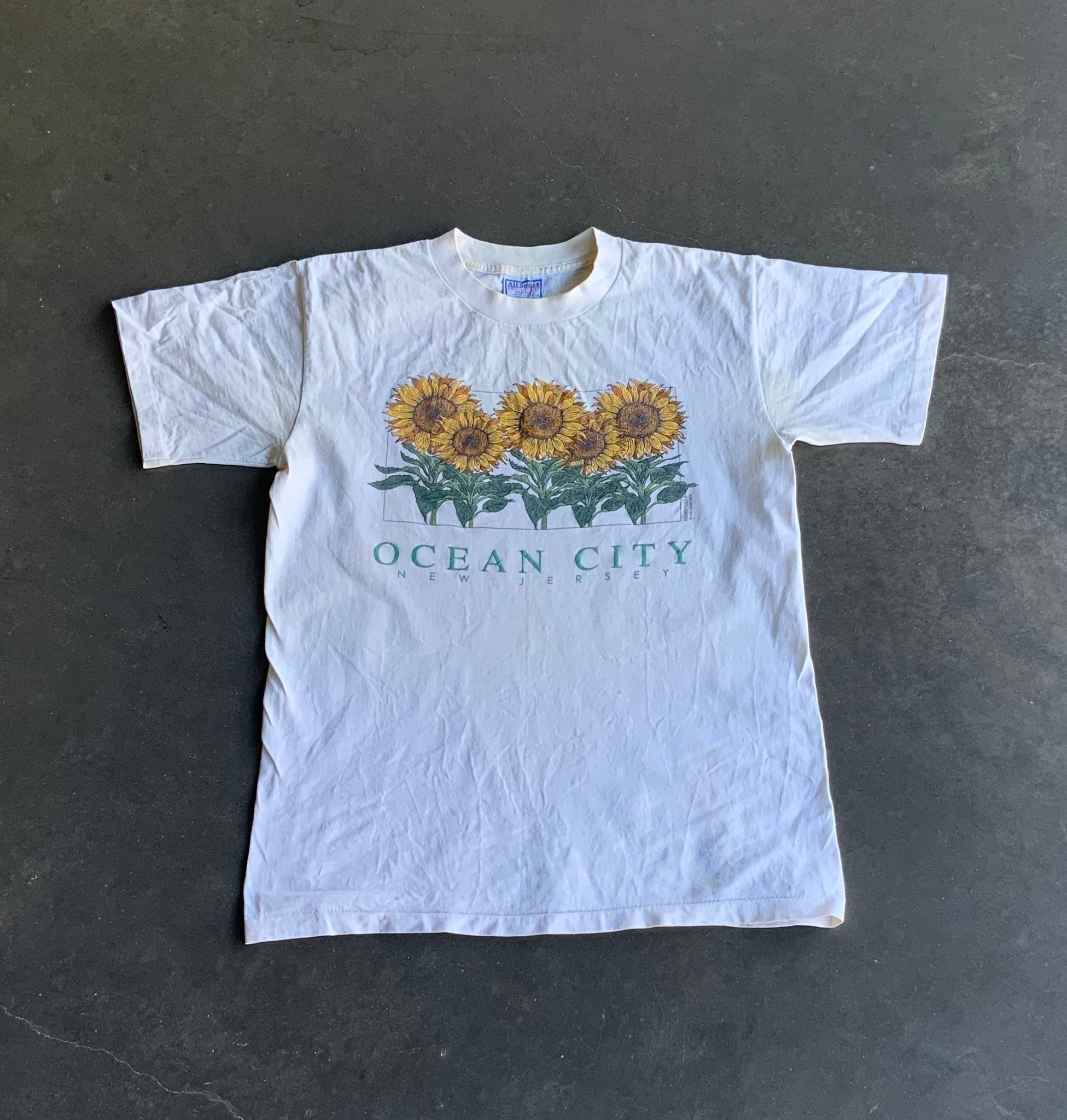 Vintage Ocean City Tee L