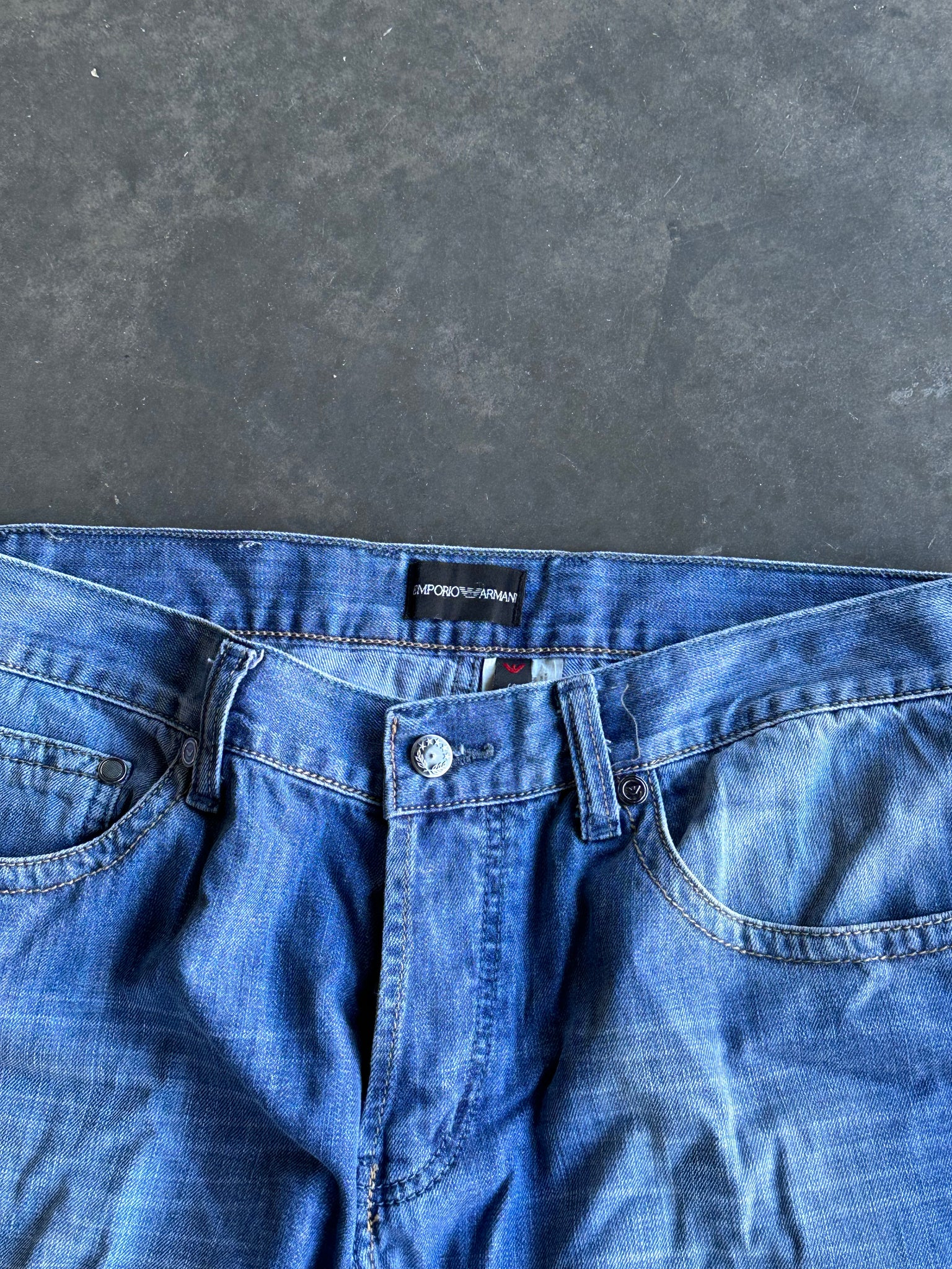 Armani Jeans 33