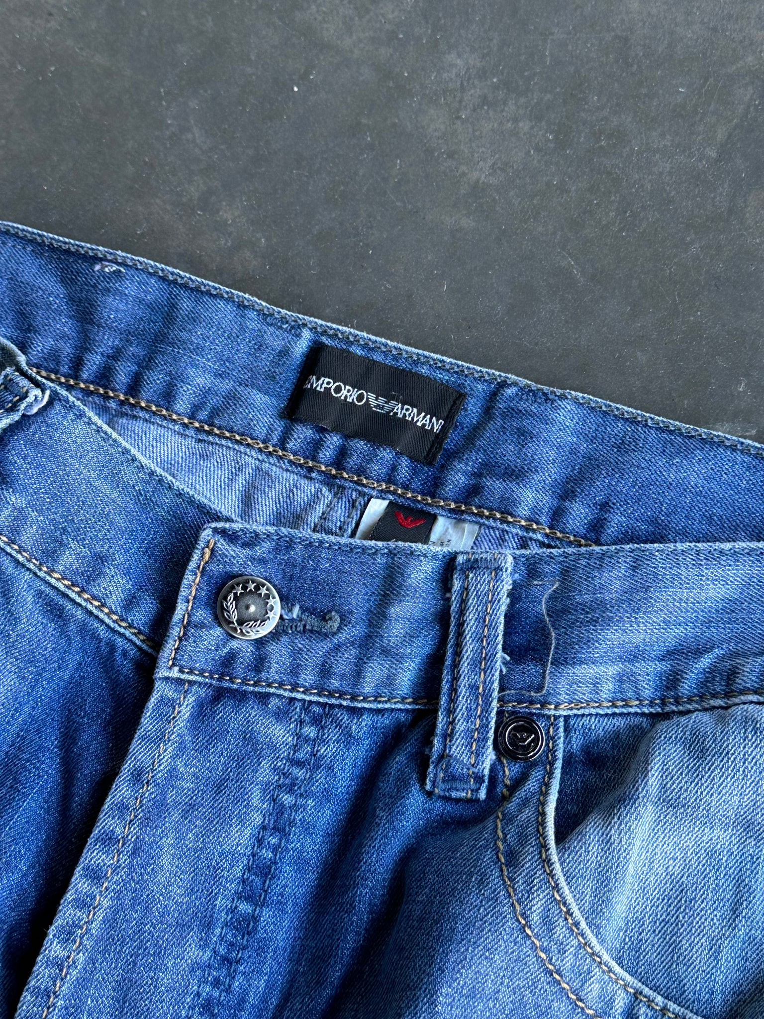 Armani Jeans 33