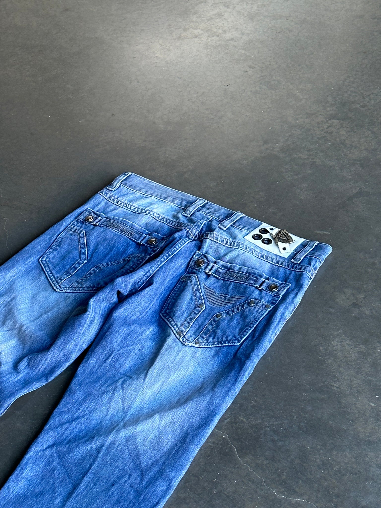 Armani Jeans 33