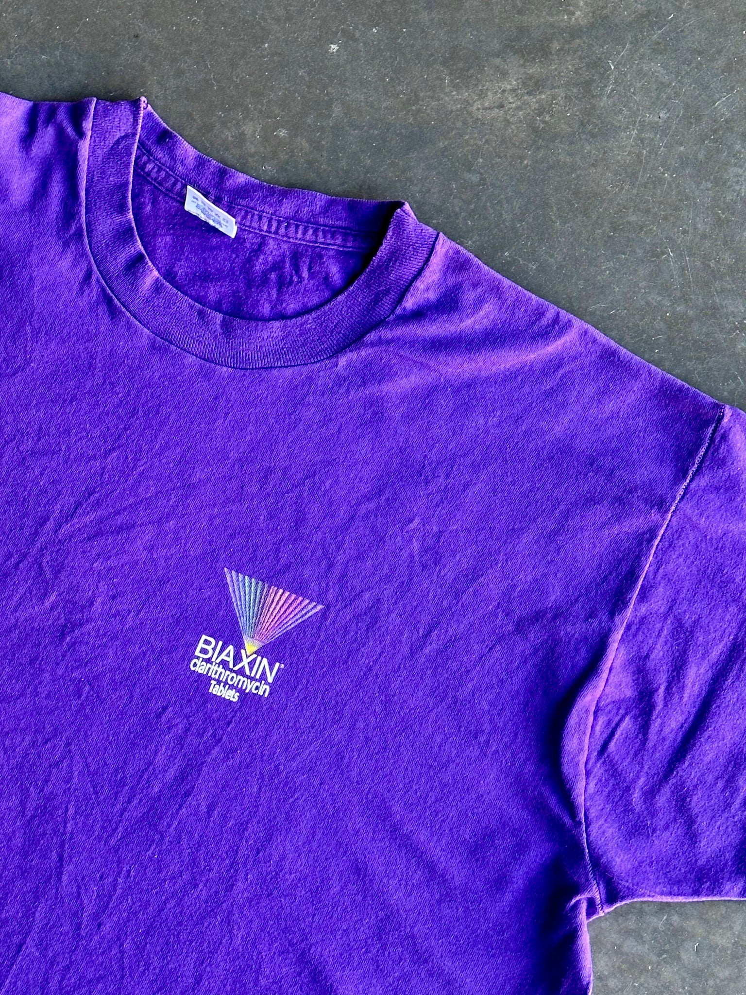 Biaxin Tee L