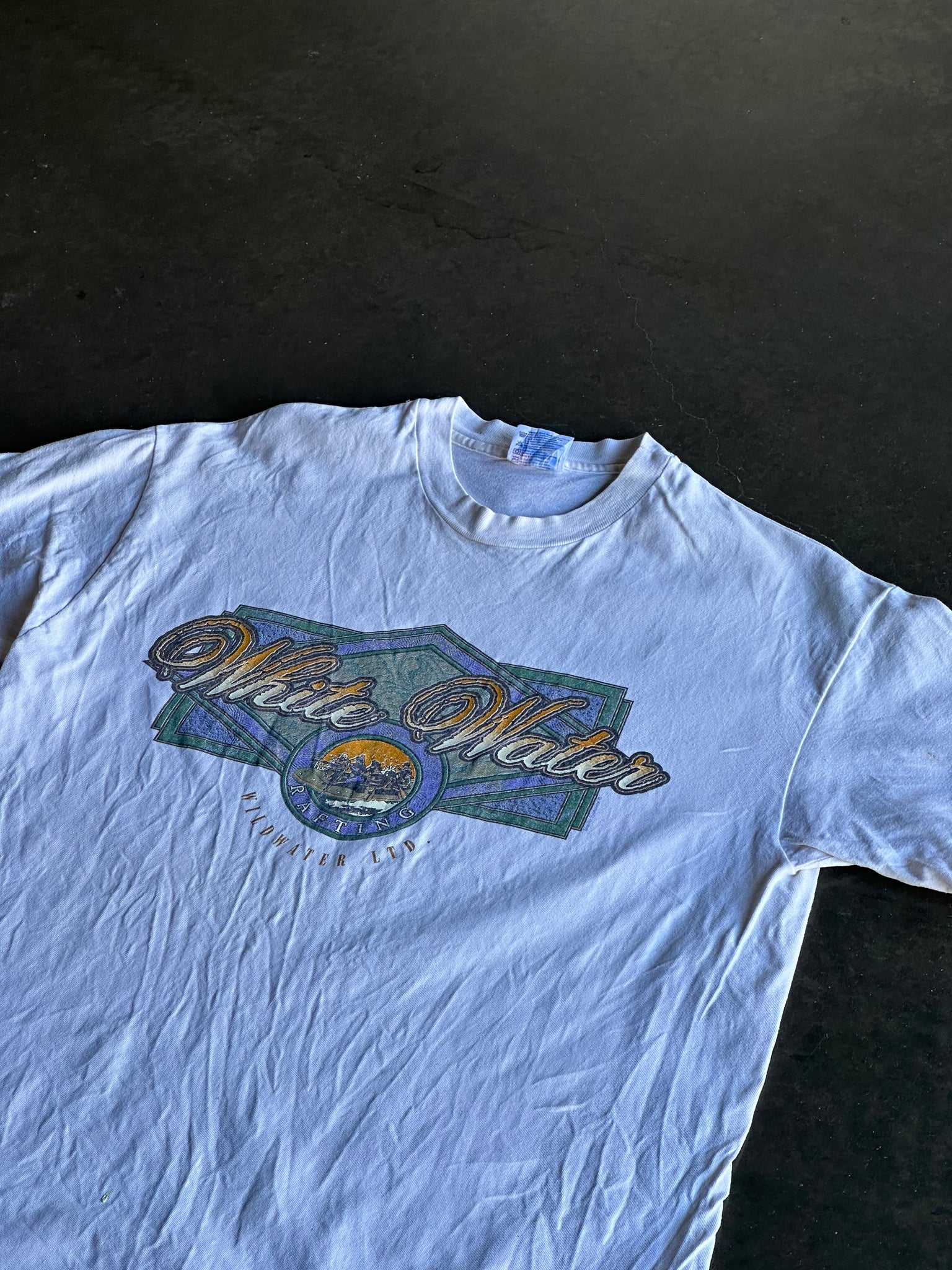 Vintage White Water Tee L