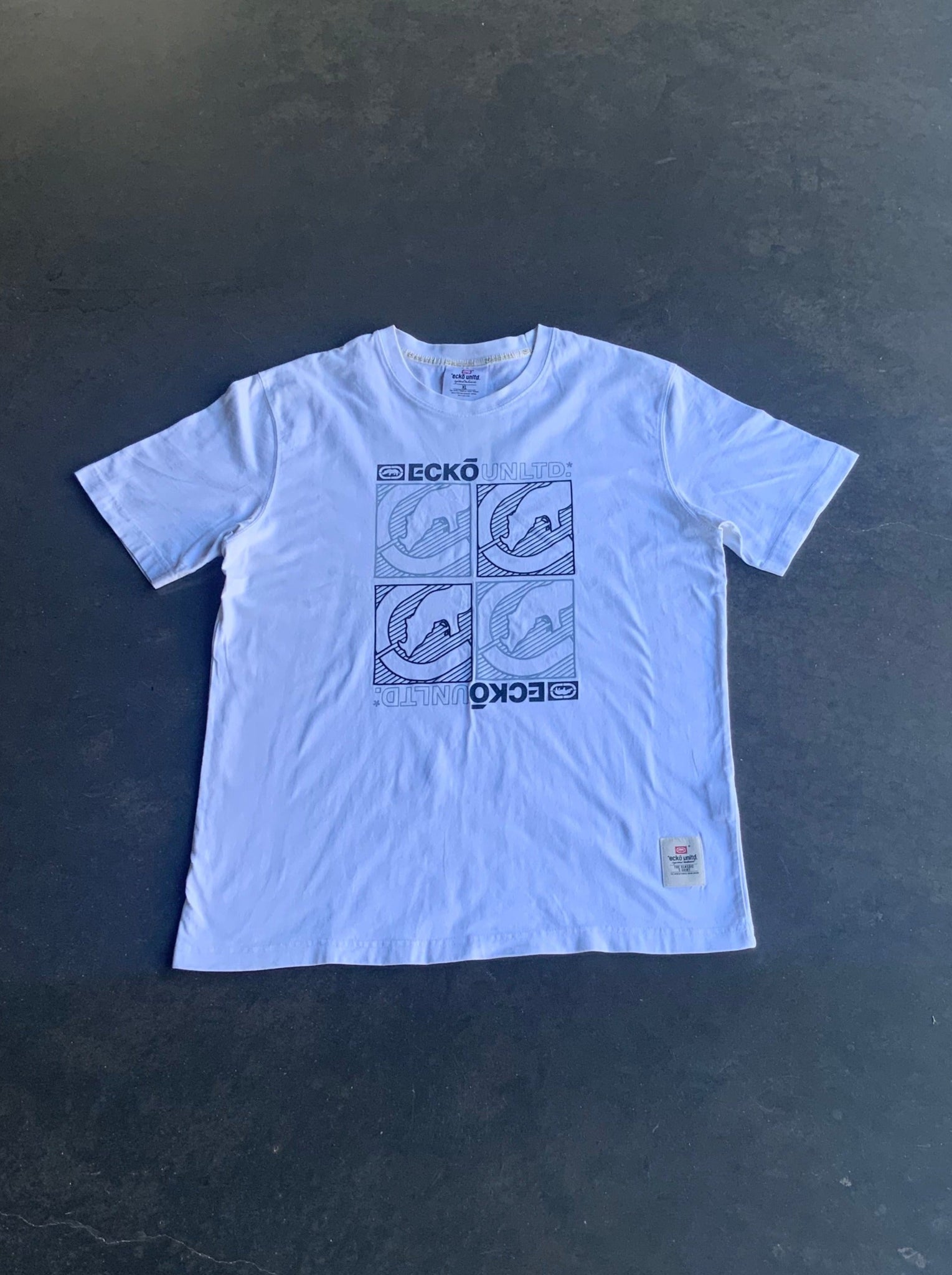 Ecko Tee L