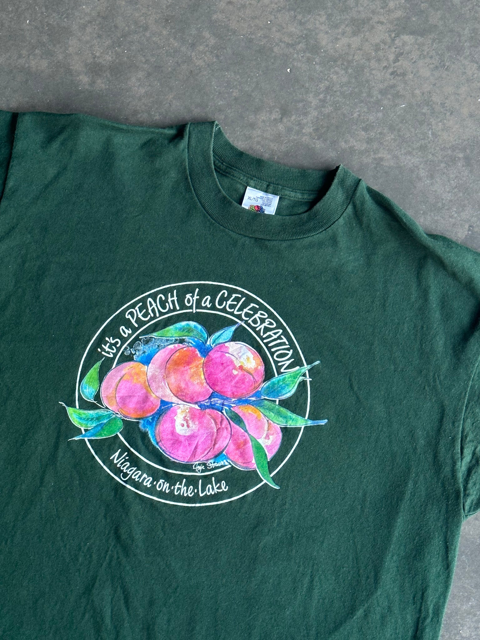 Vintage Peaches Tee L