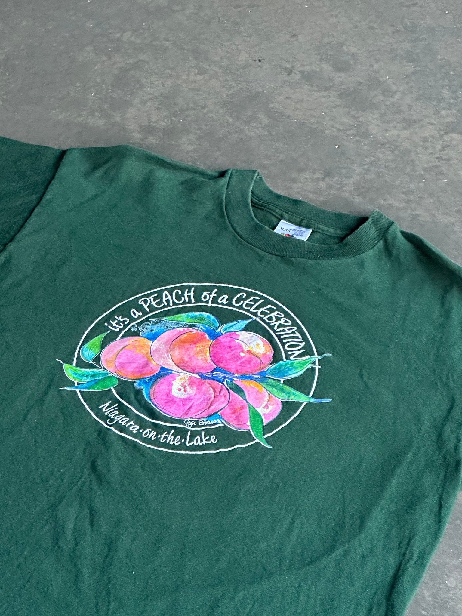 Vintage Peaches Tee L